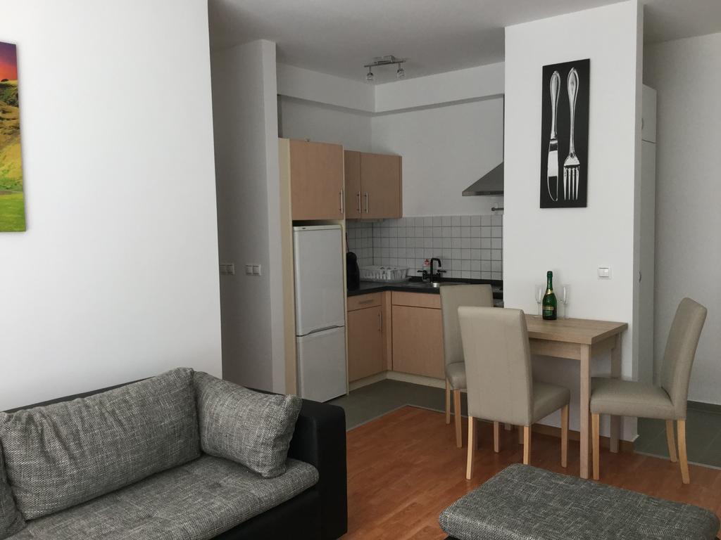Adam'S Apartment And Free Parking 부다페스트 외부 사진