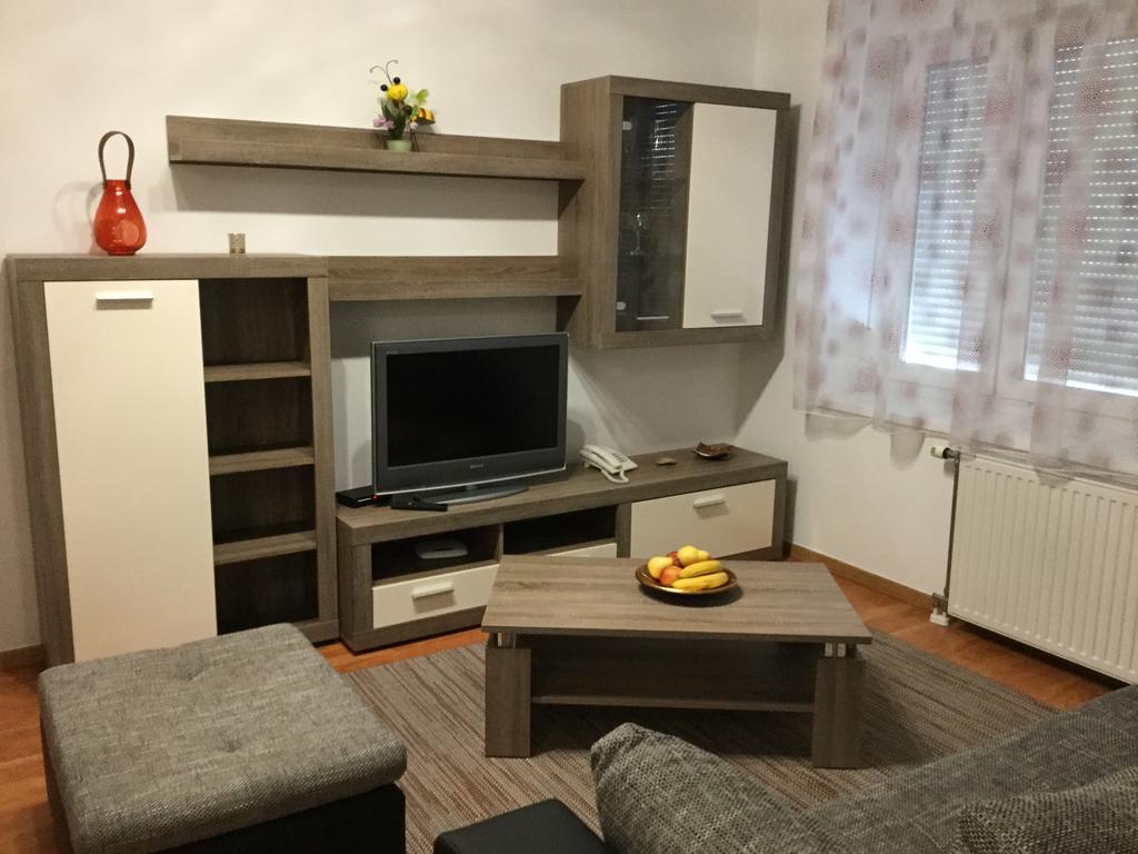Adam'S Apartment And Free Parking 부다페스트 외부 사진